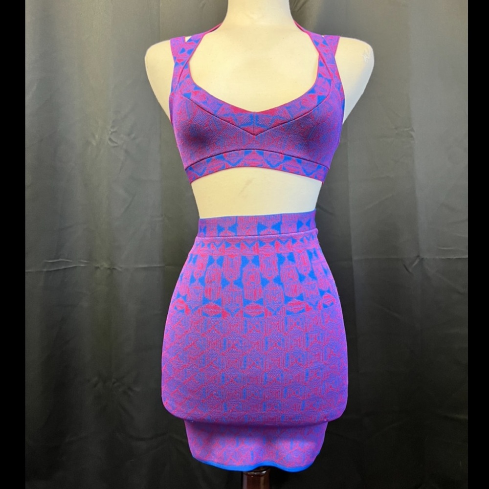 BCBG Maxazria Blue & Magenta Geometric Pattern Bodycon Two Piece Set Size XS